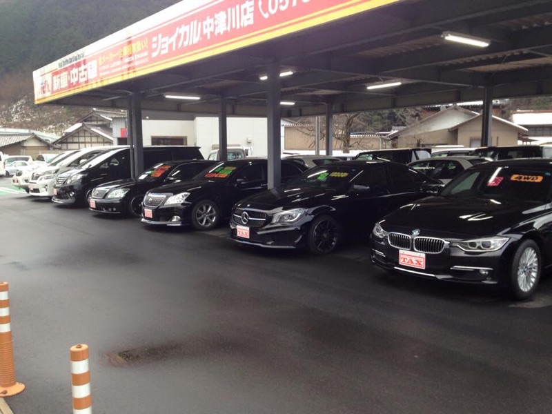 整備工場内